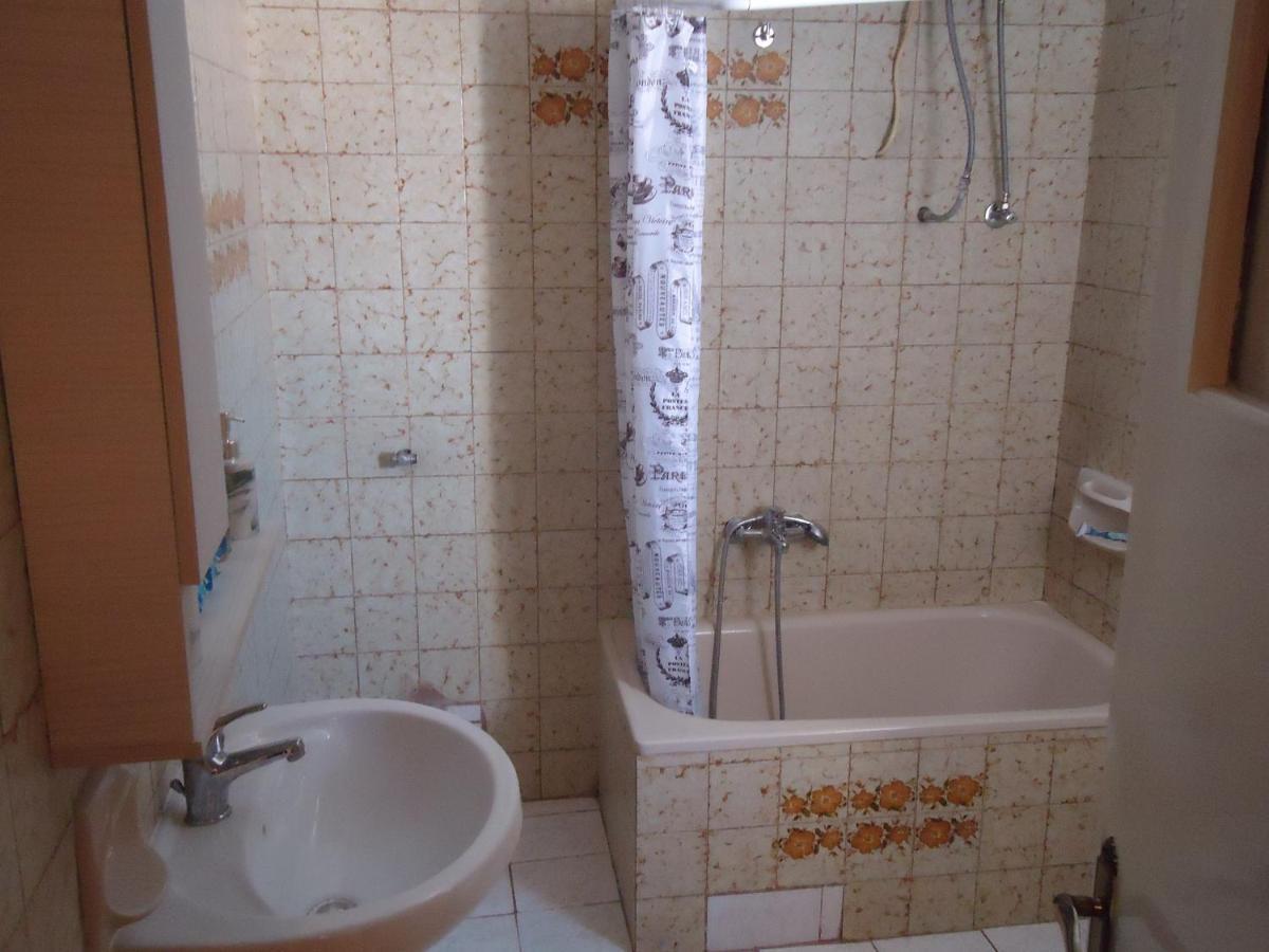 Original House Apartment Larissa Luaran gambar
